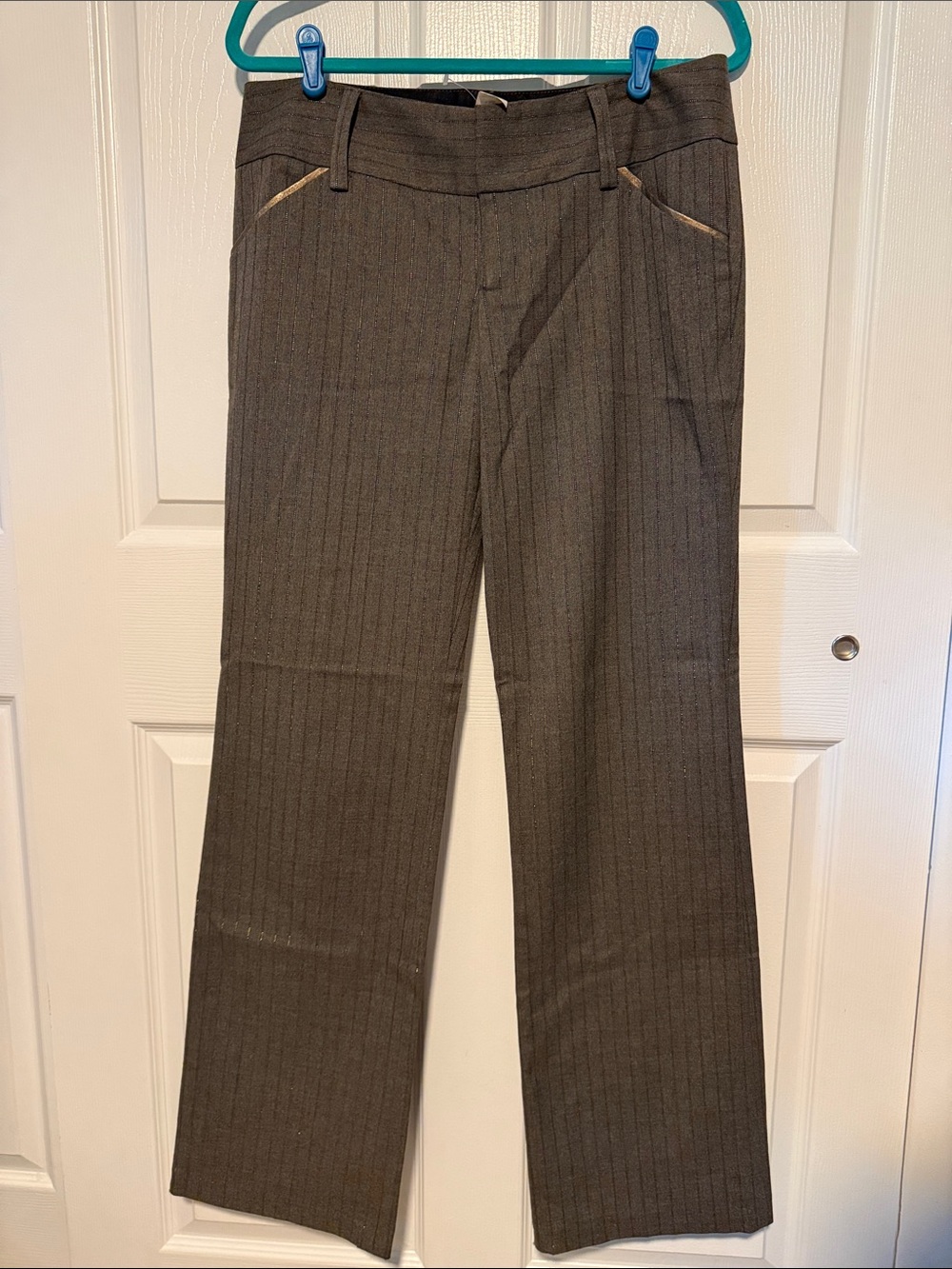 Alice + Olivia Grey with Black Gold Bronze Lurex Pinstripe Dress Pants 10